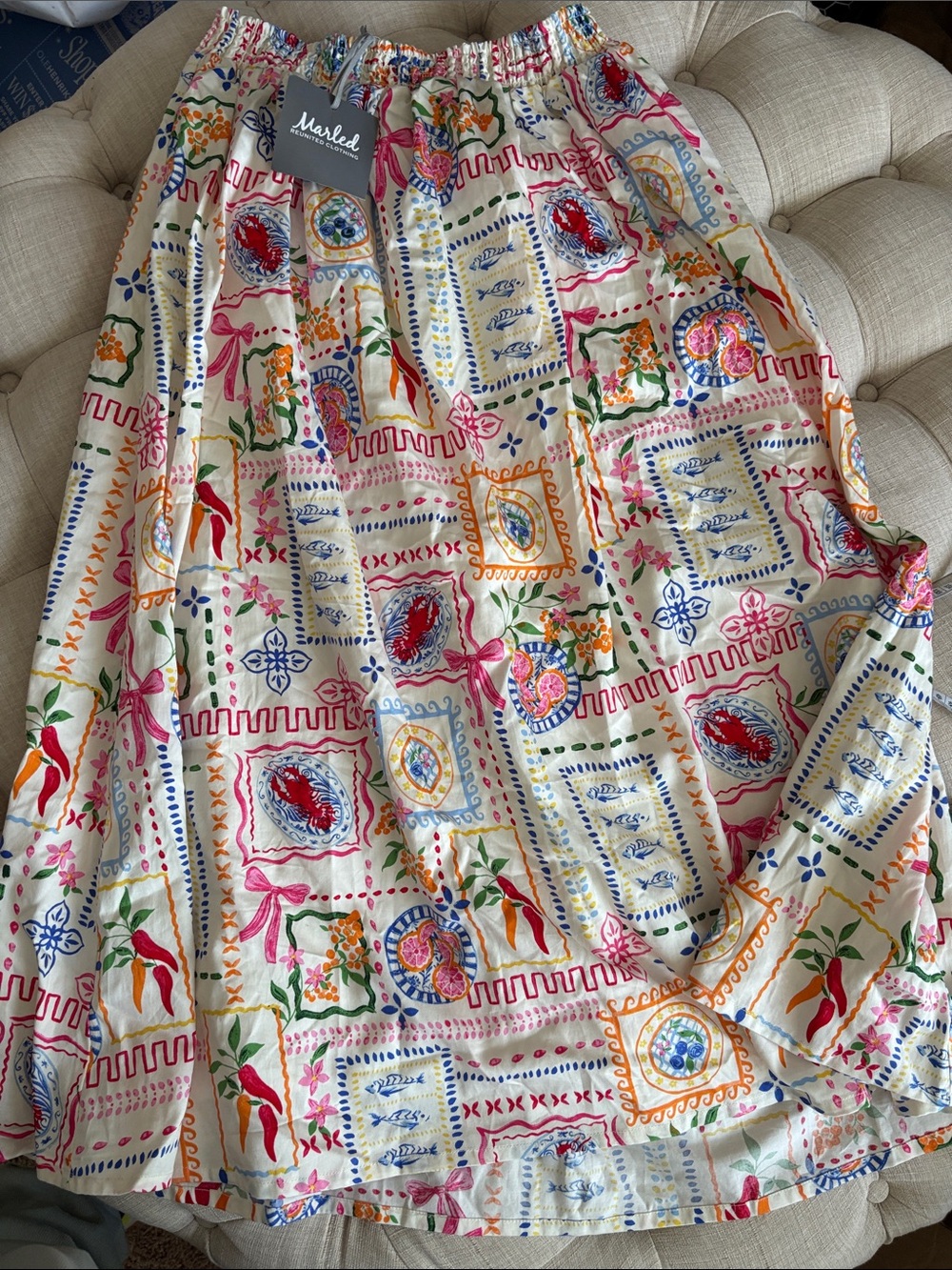 Marled Cream Skirt with Multicolor Floral and Motif Print
